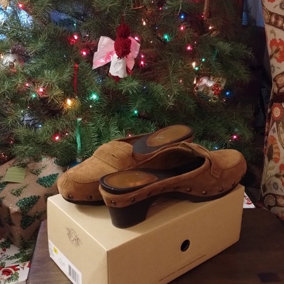 Nine West Suede Clogs size Womens 9.5 - Picture 3 of 5